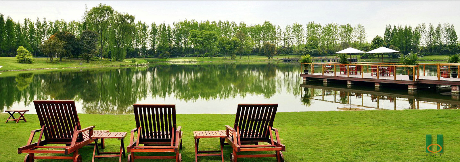 url(http://rilesphoto.com/theme/TP000163/pic/banner1.jpg)